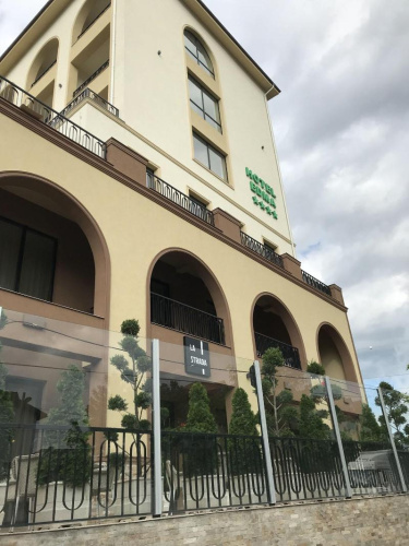 Hotel Edma