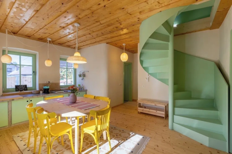 Family Villa with garden view