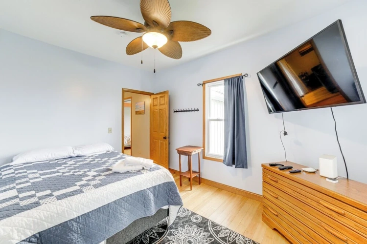 3 Bedrooms Cottage