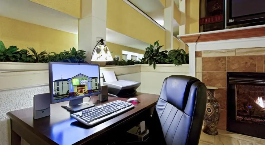 Holiday Inn Express & Suites Jasper