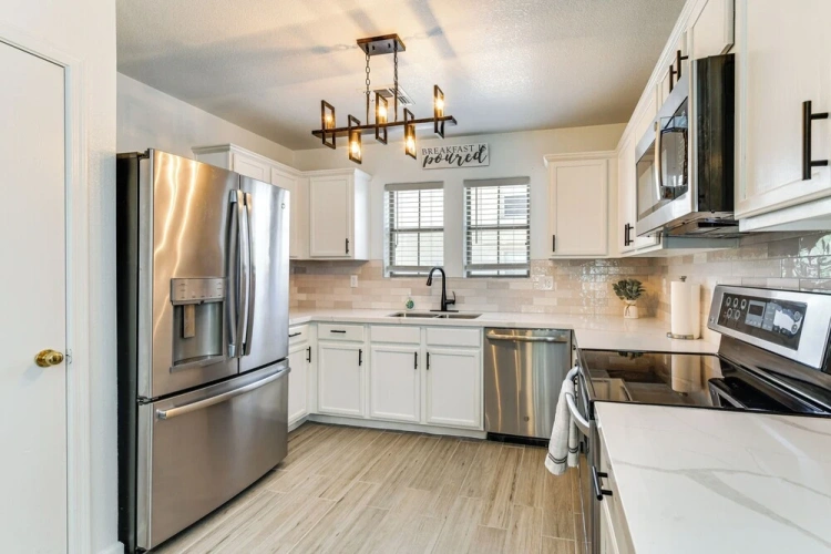 3 Bedrooms Cottage