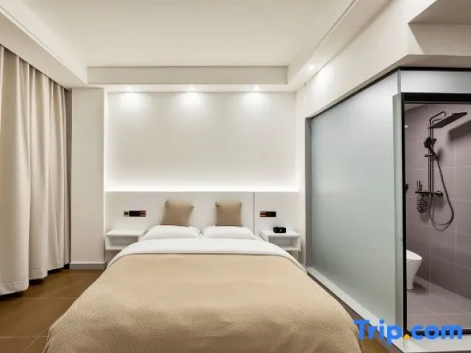 Standard Double room with mountain view