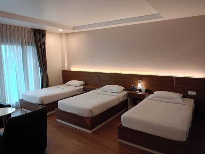 Deluxe Quadruple room