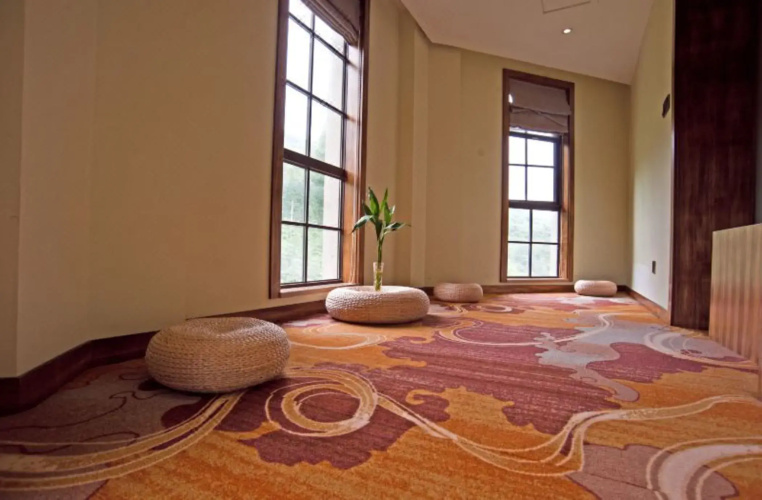 Howard Johnson Life Mountain View Chengdu