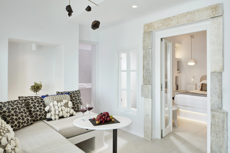 Cosmopolitan Suites