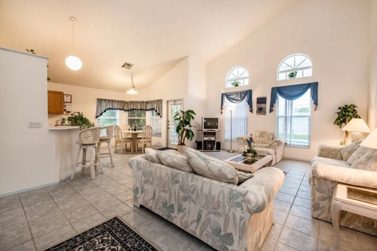 Amazing House! - Lindfields - 8623KD