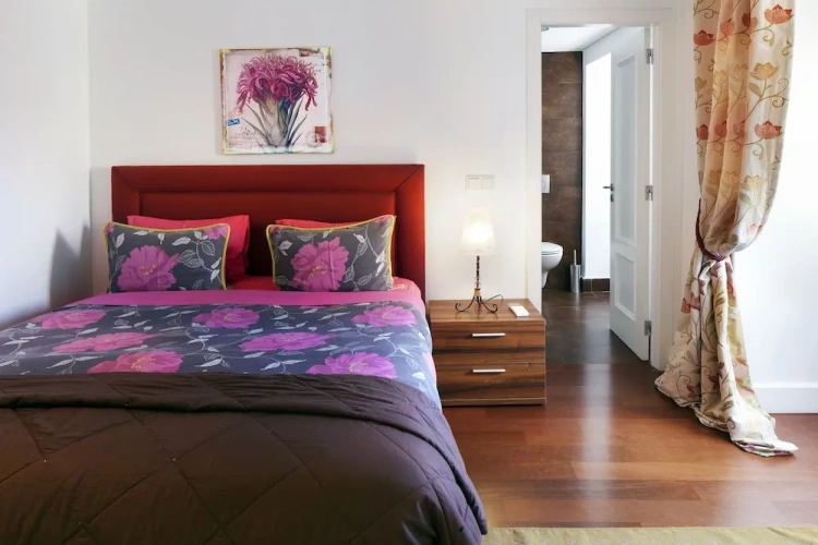 2 Bedrooms Deluxe Apartment