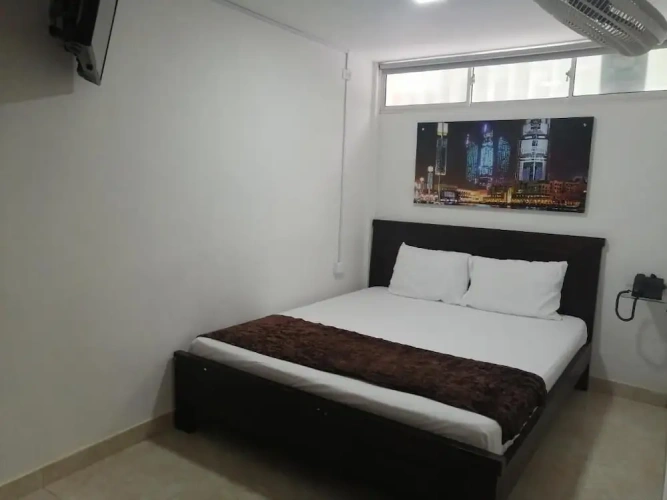 Economy room