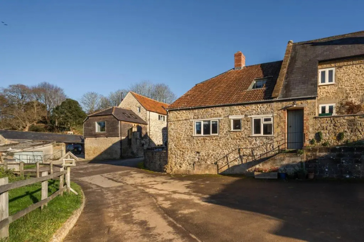 Parnham Cottage