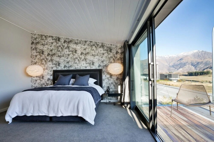 Luxury Arrowtown Opulence