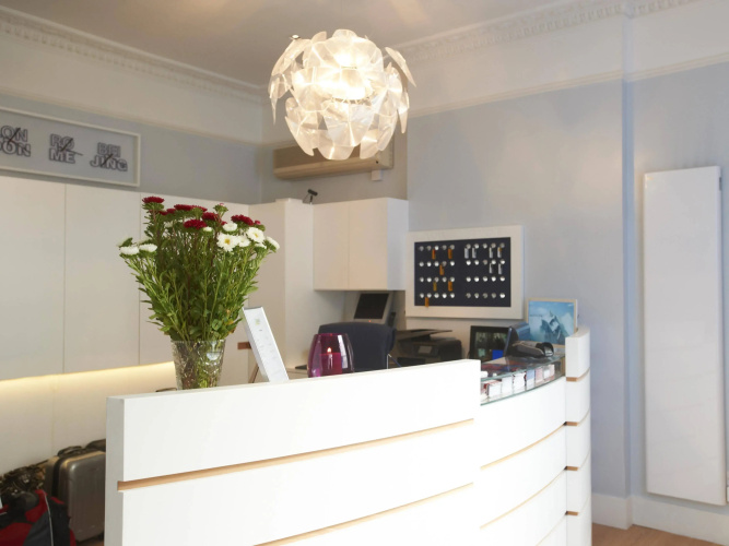 Luna Simone Hotel