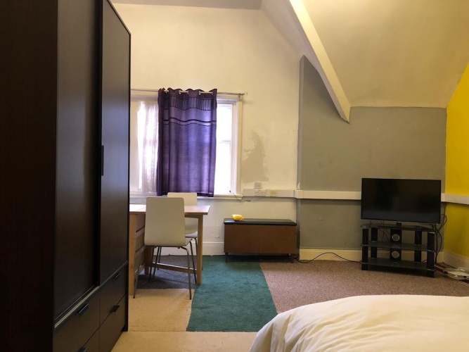 Anfield Road Guest House