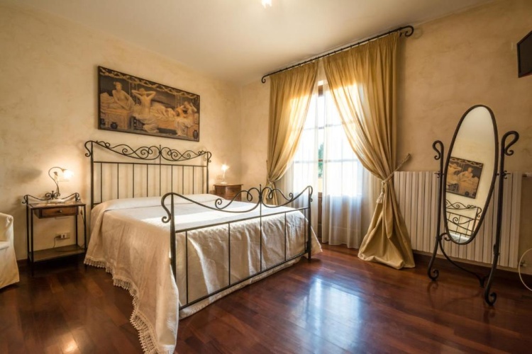 Superior Double room with balcony