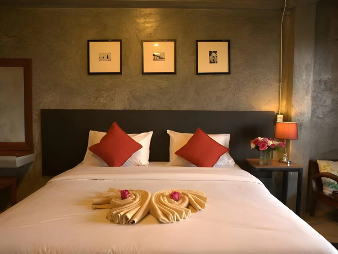 Afterglow hostel