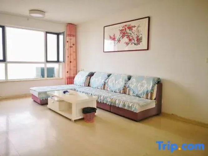 West Coast Seaview Apartment
