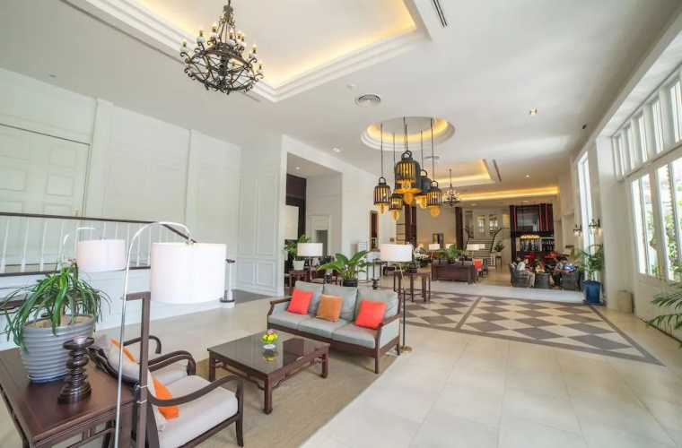 Juliana Hotel
