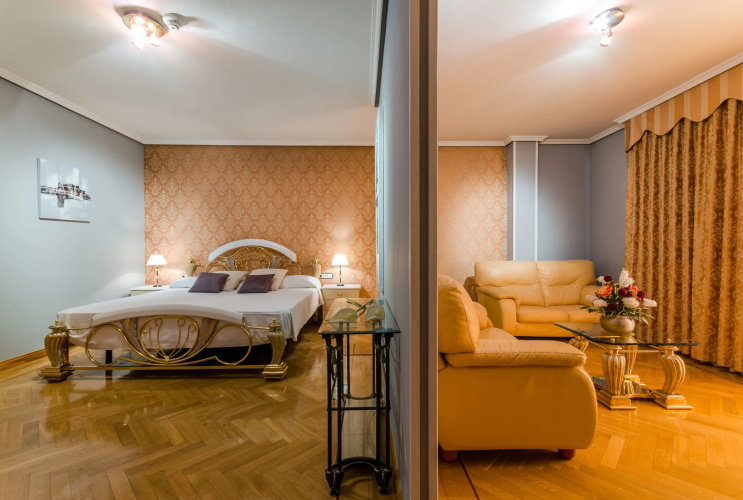 Hotel Madrid Parla