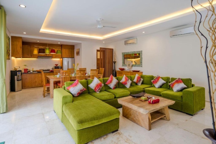 4 Bedrooms Villa