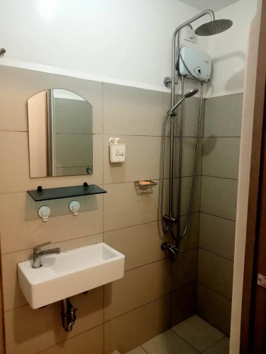 Green Residences  Taft