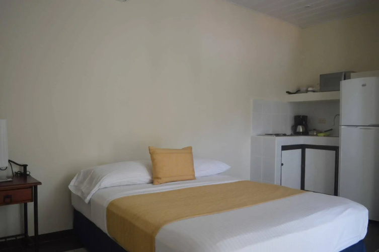 Hotel Flor Blanca