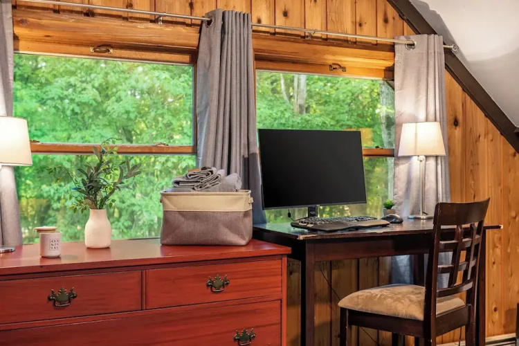 Harmony Haven by Avantstay Game Room, Large Deck