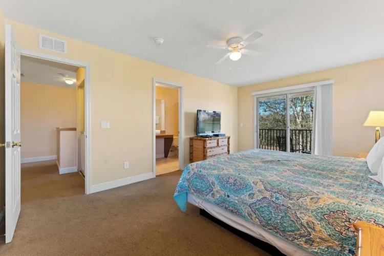 4 BDR in Regal Palms Resort!