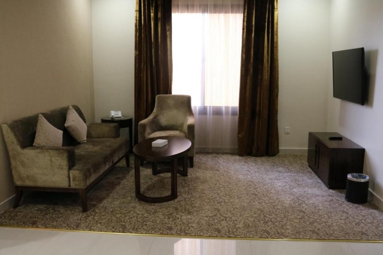 1 Bedroom Suite