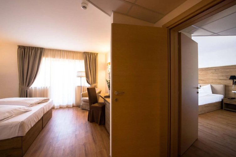 Golden Park Resort
