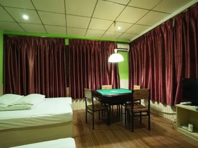 Chuangye Hostel