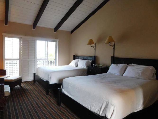 Olympia Lodge