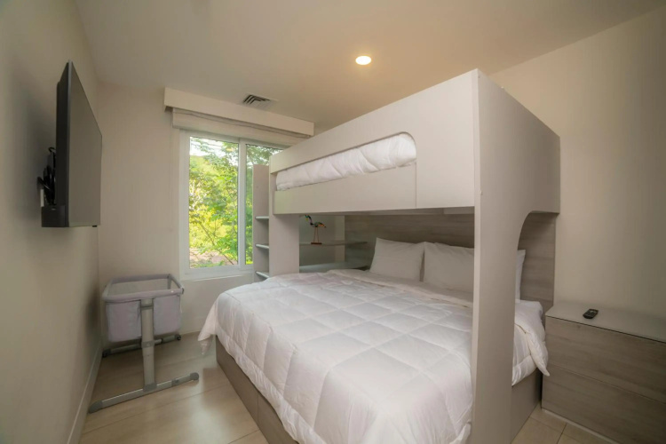 Best Views in Los Sueños 3 bdr Miramar