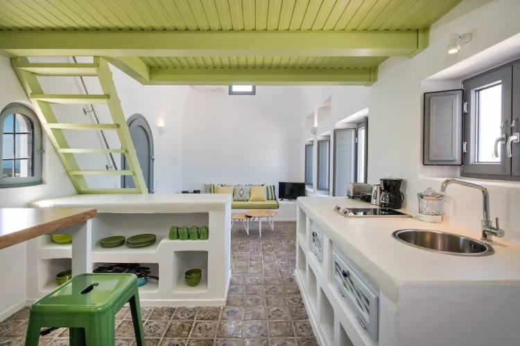 2 Bedrooms Villa with sea view