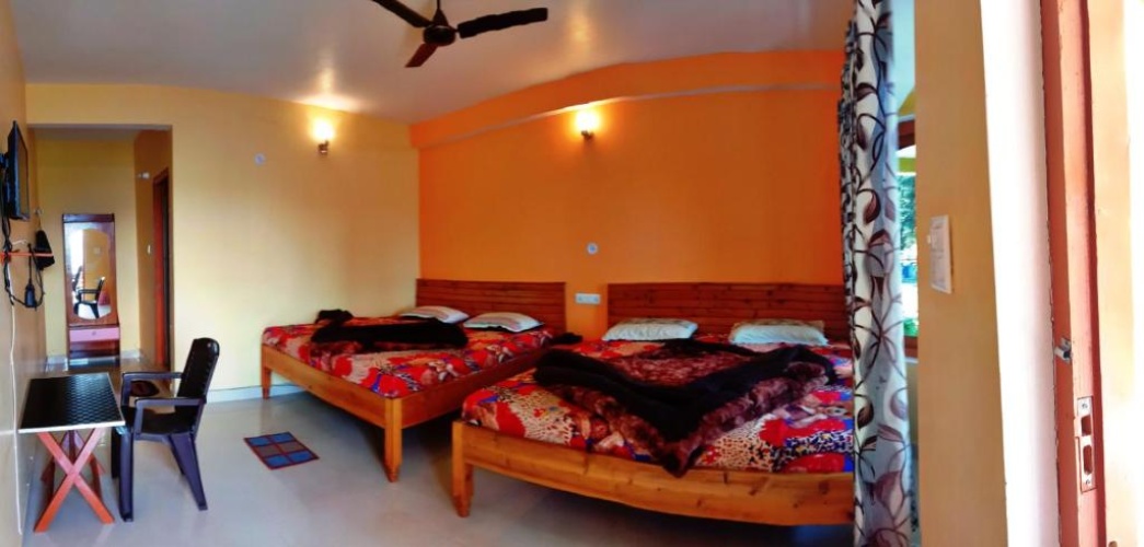 Deluxe Quadruple room