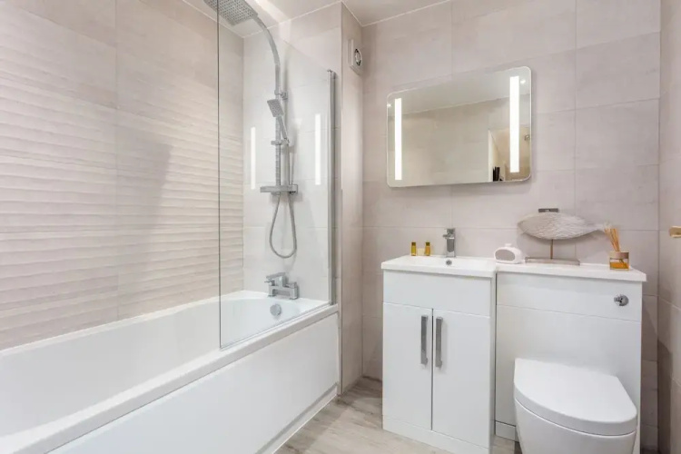 9A Millbrae - Donnini Apartments