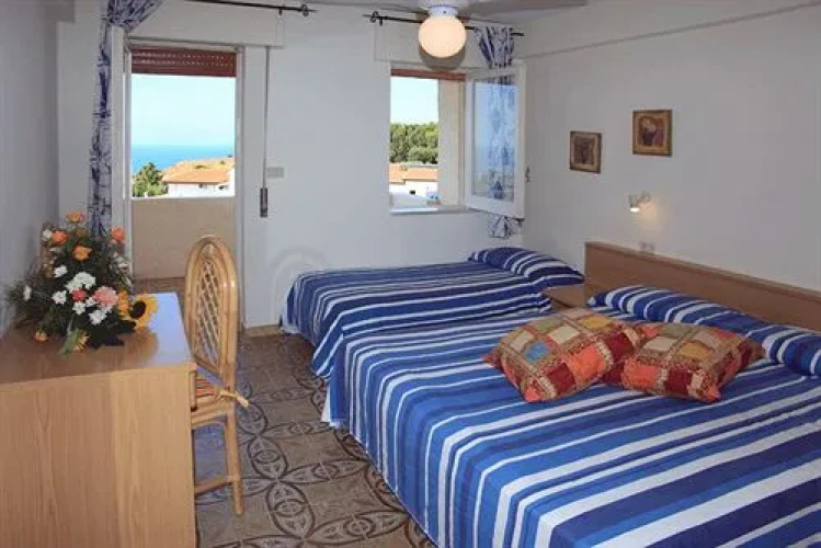Hotel Punta Faro