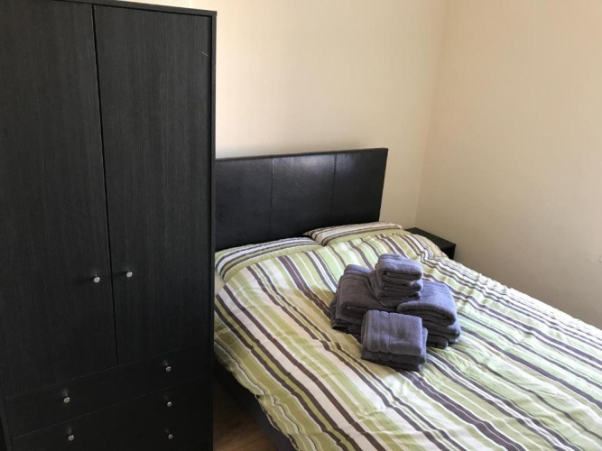 3 Bedrooms Cottage