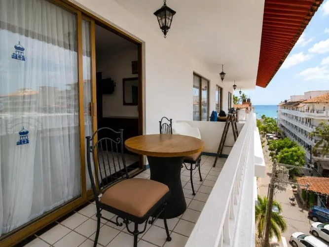 Quadruple Junior Suite with balcony