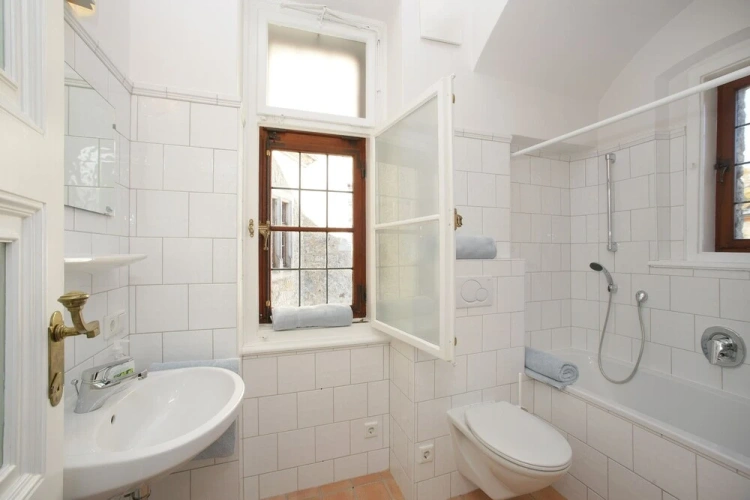 1 Bedroom Suite