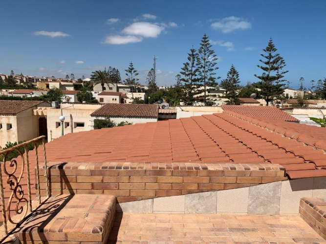 2 Bedrooms Villa