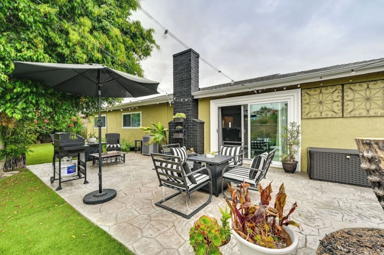 3 Bedrooms Cottage