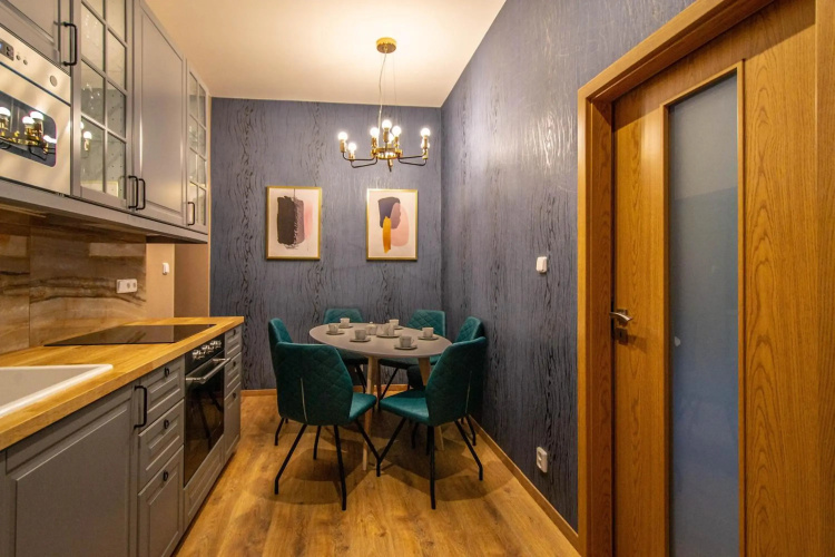 Ruterra Apartments by Cathedral