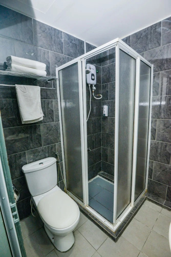 Alpha Hotel