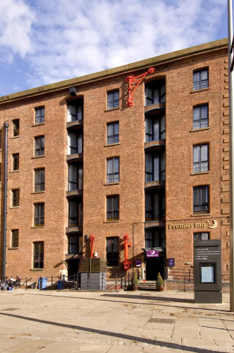 Premier Inn Liverpool City - Albert Dock
