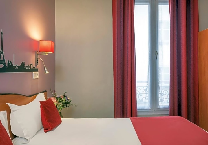 Standard Double room with view