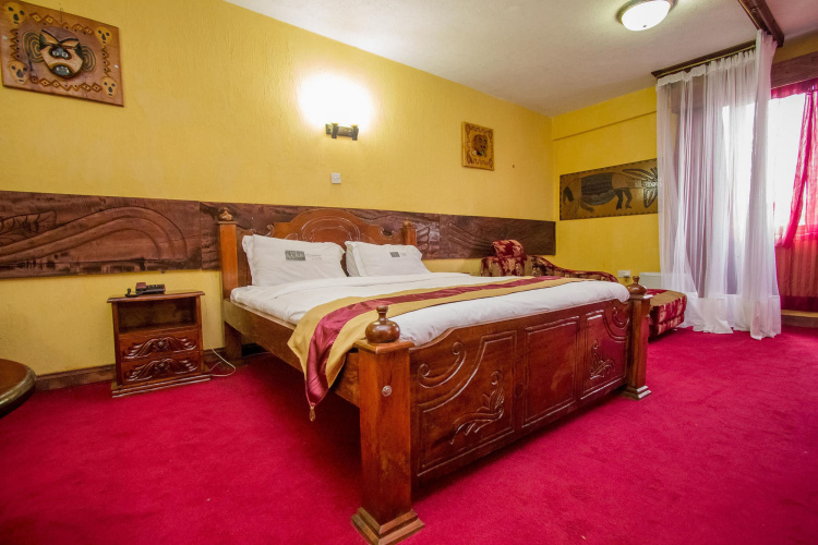 The Luke Hotel
