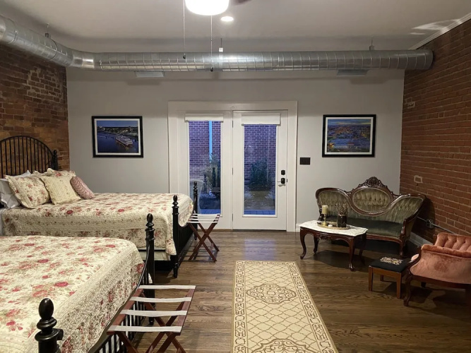 Belle Louise Historic Guest House