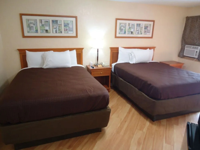Budget Inn