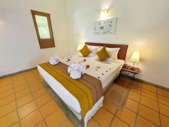 Ehalagala Lake Resort