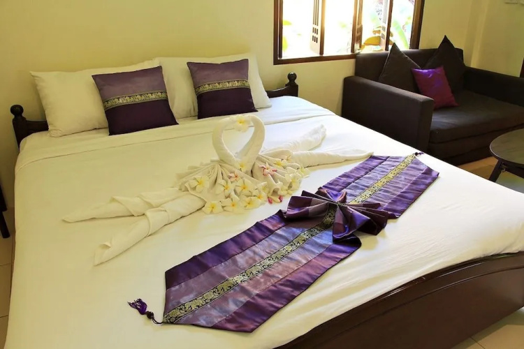 Excellence Villas & Hostel
