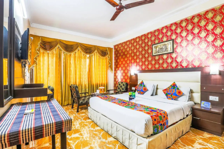 FabHotel Pramila Inn